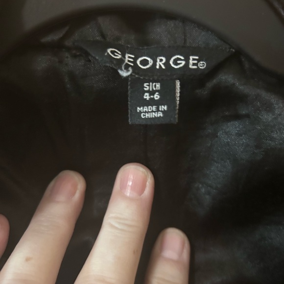 George woman’s Black Coat with Button Accents peacoat - Picture 2 of 6